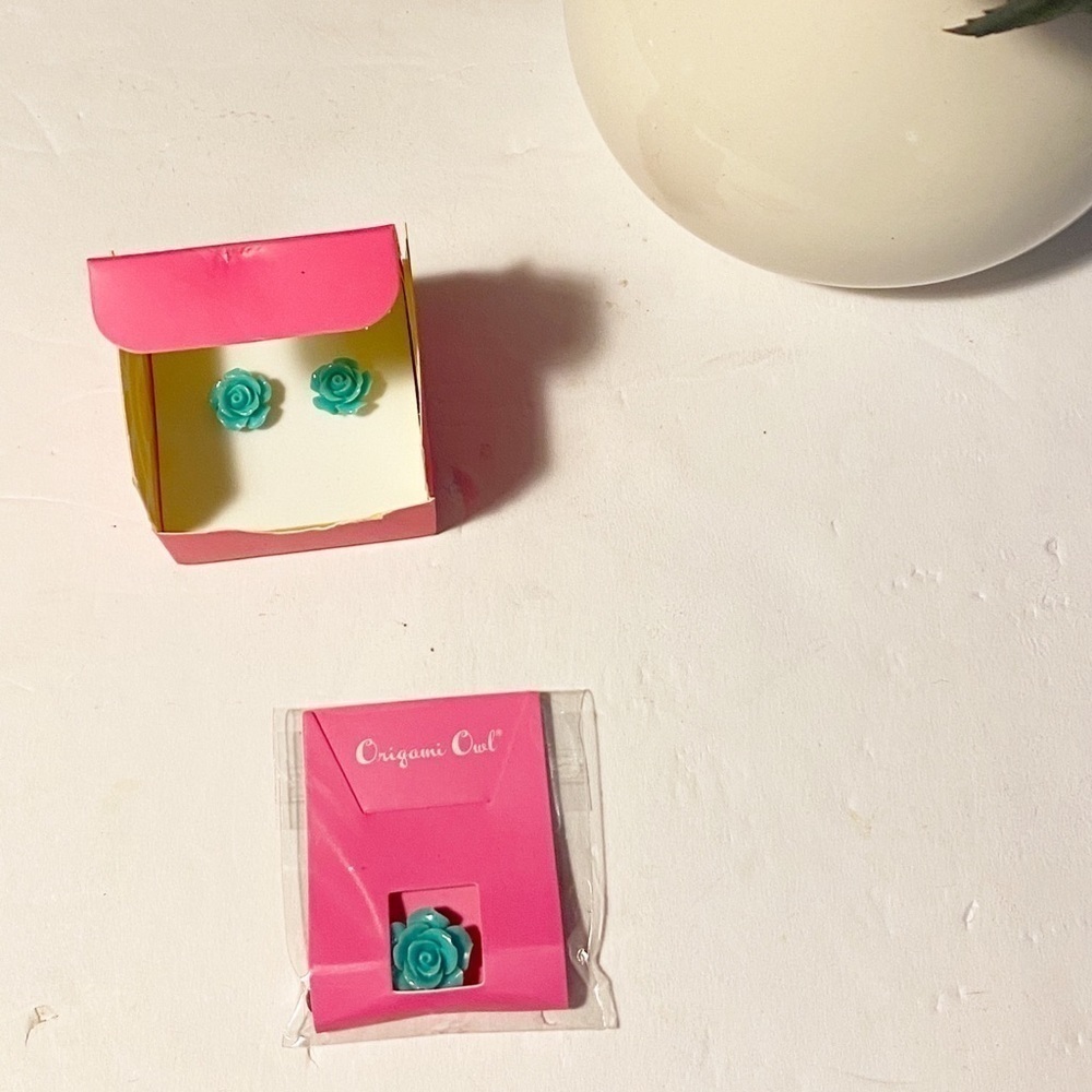 𝅺ORIGAMI Owl Stud Teal Earrings Dangle match